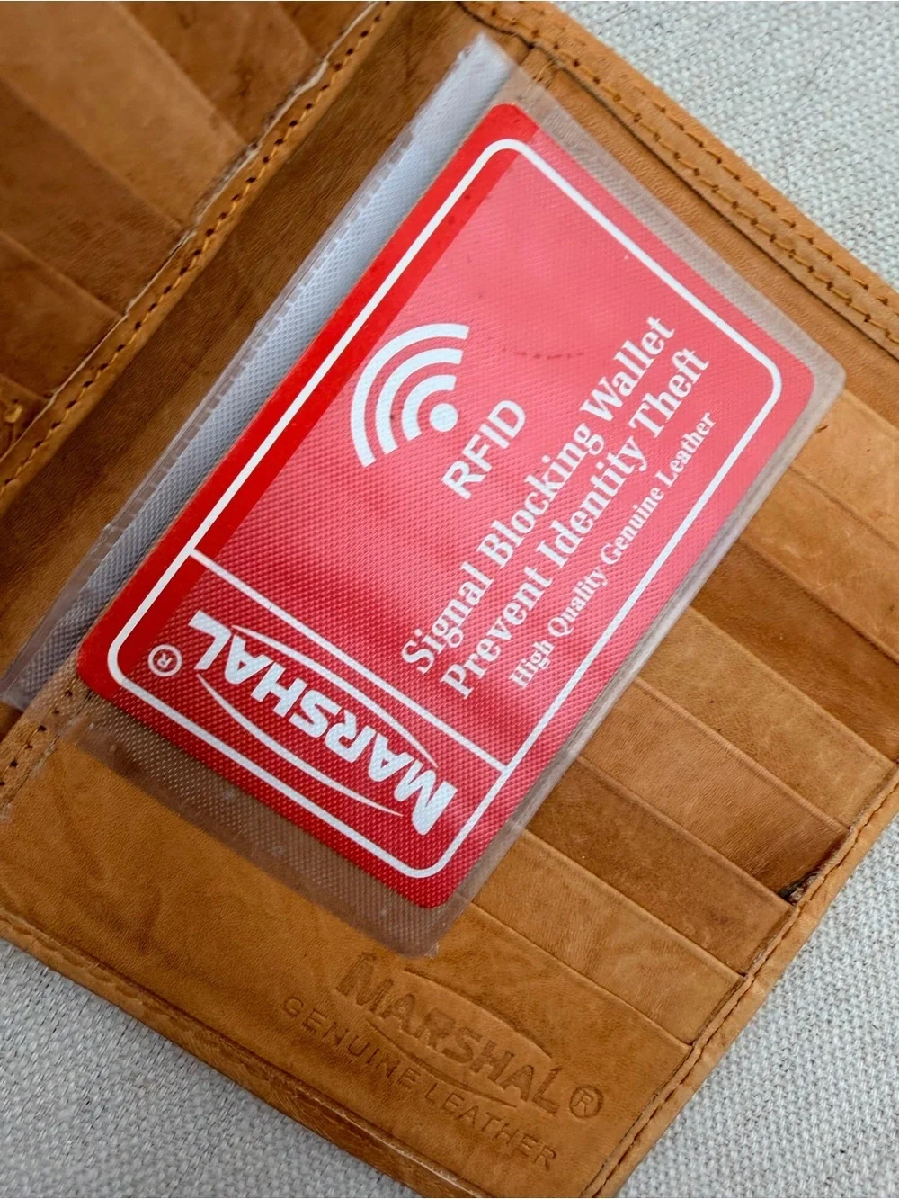 Marshall Light Brown Leather Bi-Fold Card Wallet